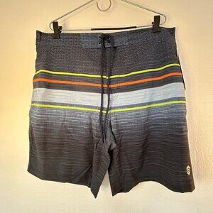 Free Country Men's Shorts Hydro Flx Board Blue Stripe With Liner Size XL NWT